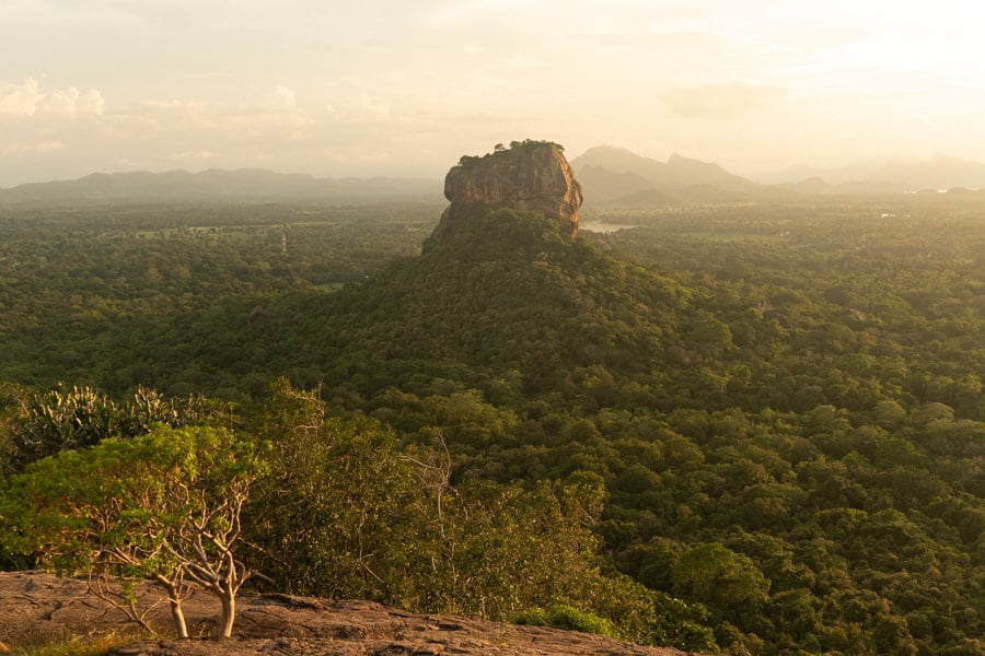 sigiriya rock