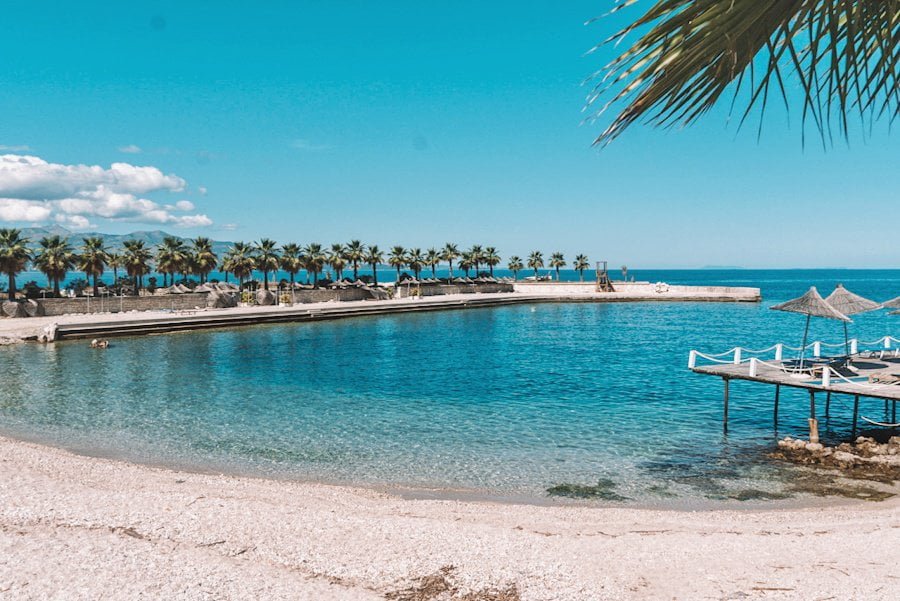 strand sarande